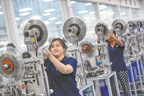 科技企業生產忙